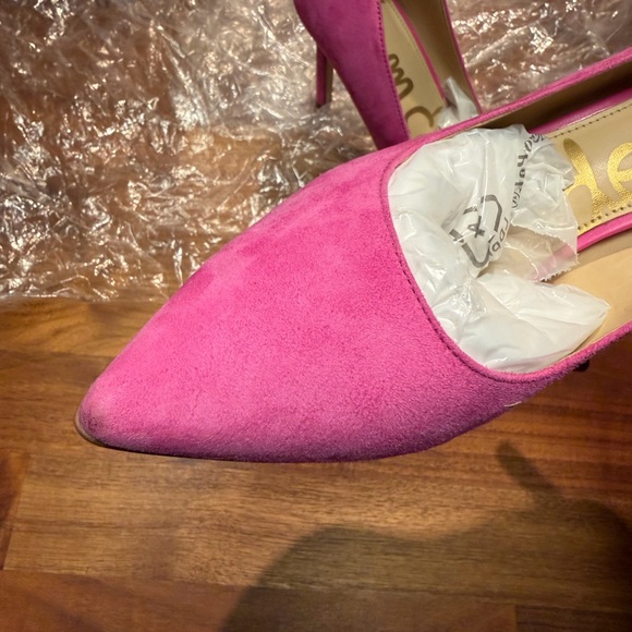 Pink Suede Women's Heels - Picture 5 of 5